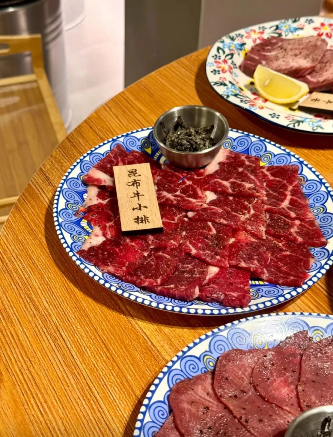 漳州港这家新开的烤肉店把「山葵」吃透了！